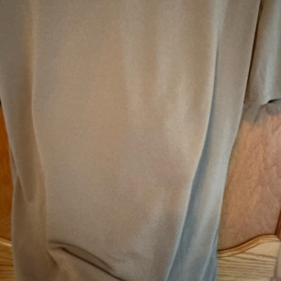 RW & Co. short sleeved blouse - Picture 7 of 10